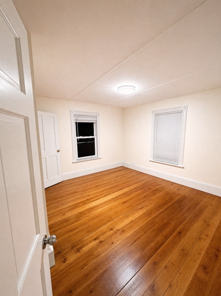 Bedroom 2 - 12 Jay St