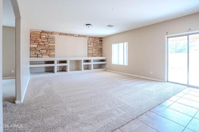 Building Photo - 19396 N Lousandra Dr