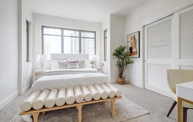 Building Photo - 246 2nd St