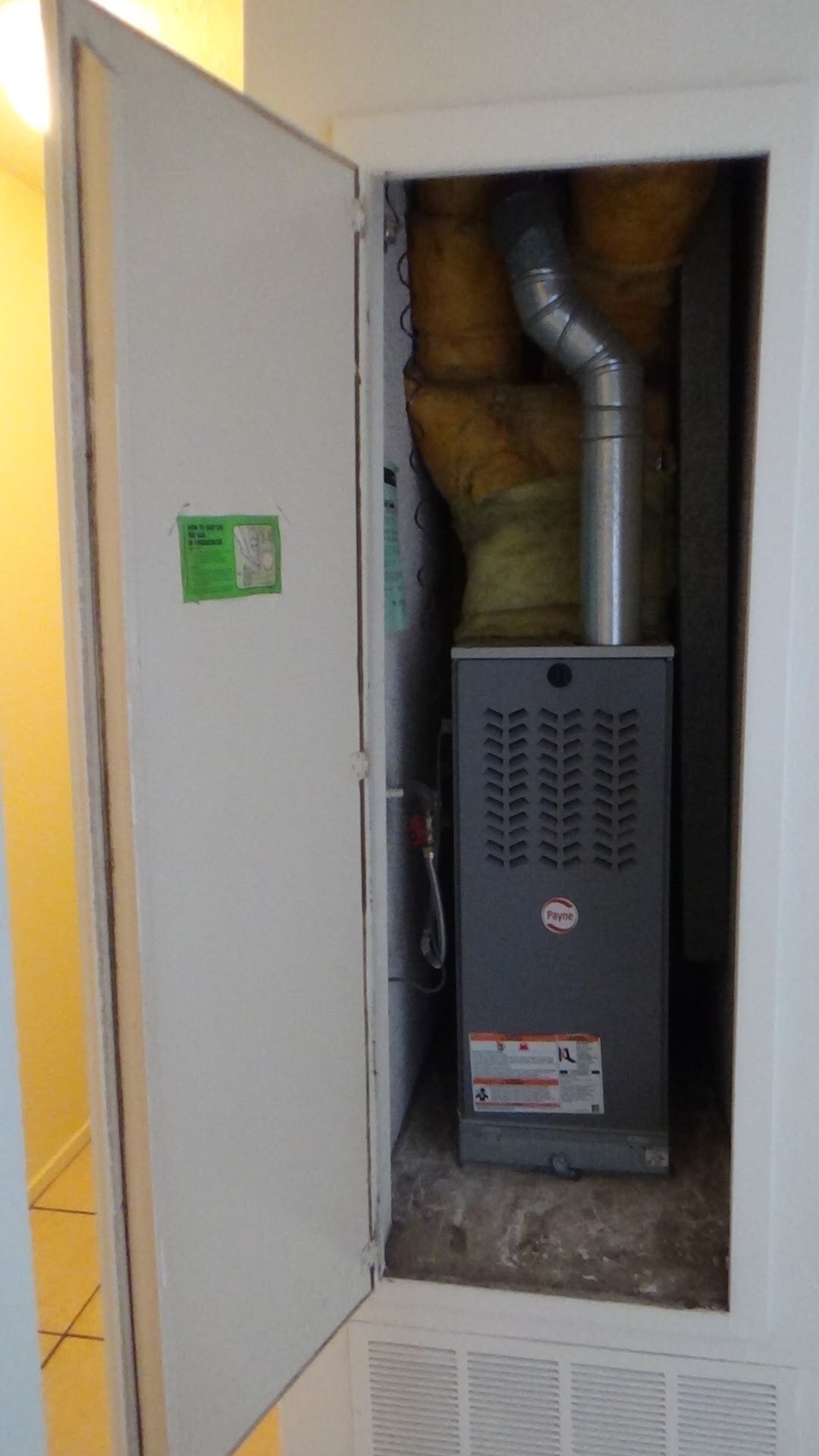 Heater - 1117 Seabreeze Way
