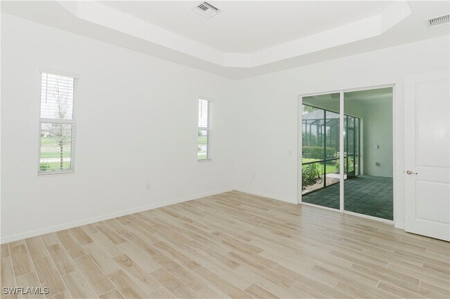 Building Photo - 5947 Sunningdale St