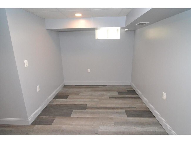 Building Photo - 4732 Washburn Ave S