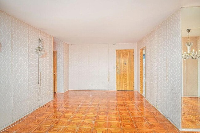 Building Photo - 464 Neptune Ave