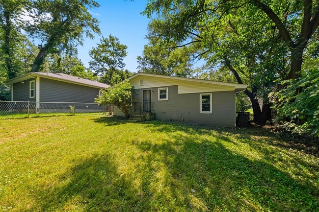 Building Photo - 191 Bascom Dr