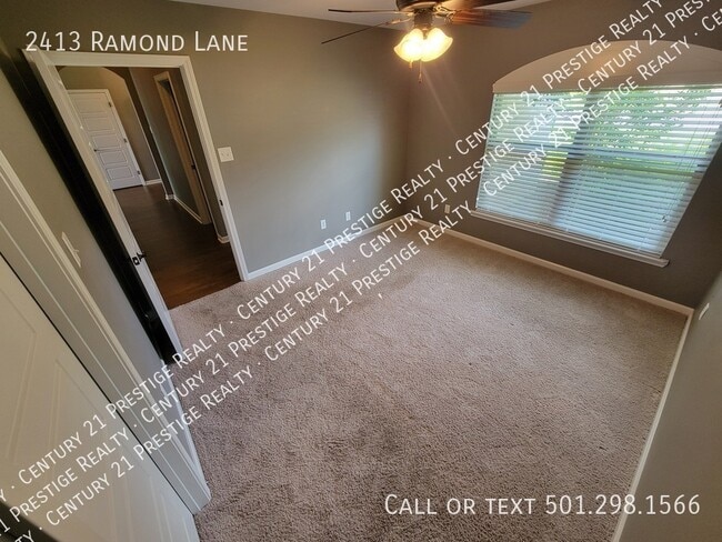 Building Photo - 2413 Ramond Ln