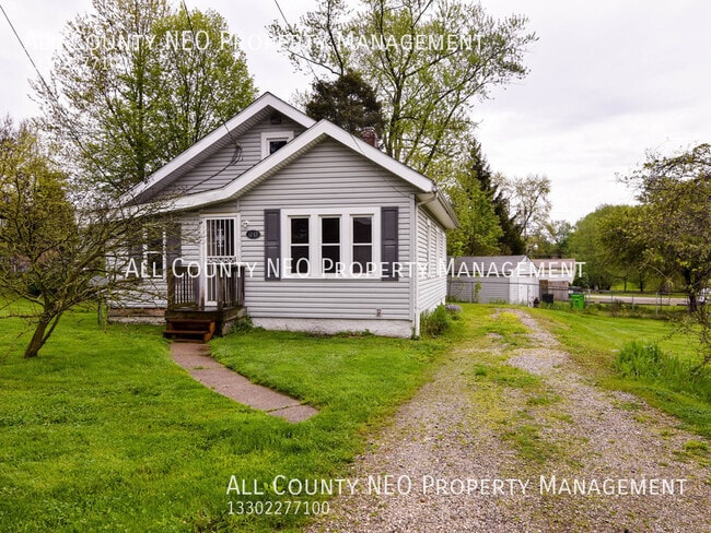 Building Photo - 1247 Grand Blvd