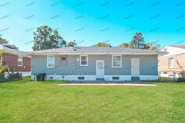 Building Photo - 9244 Filibert Dr