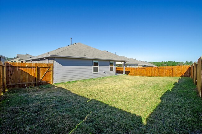 Building Photo - 13966 Fort Ward Way