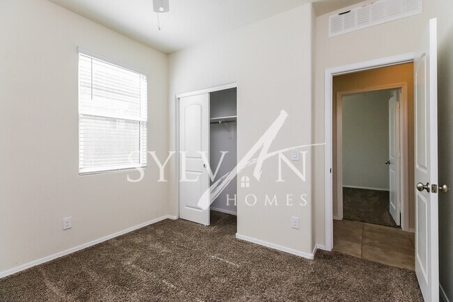 Building Photo - You will love this beautiful home