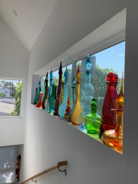 light w/ privacy - 3310 1/2 S Durango Ave