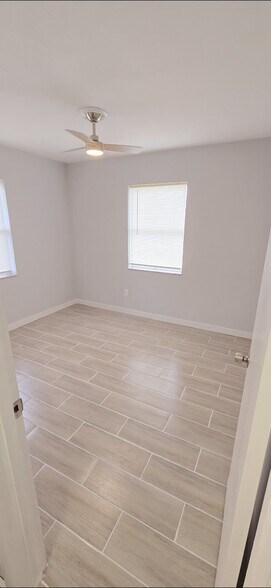 Building Photo - 1196 Fountainhead Dr