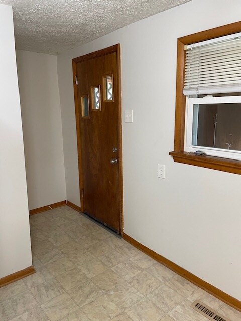 Building Photo - 3807 Burgoon Rd