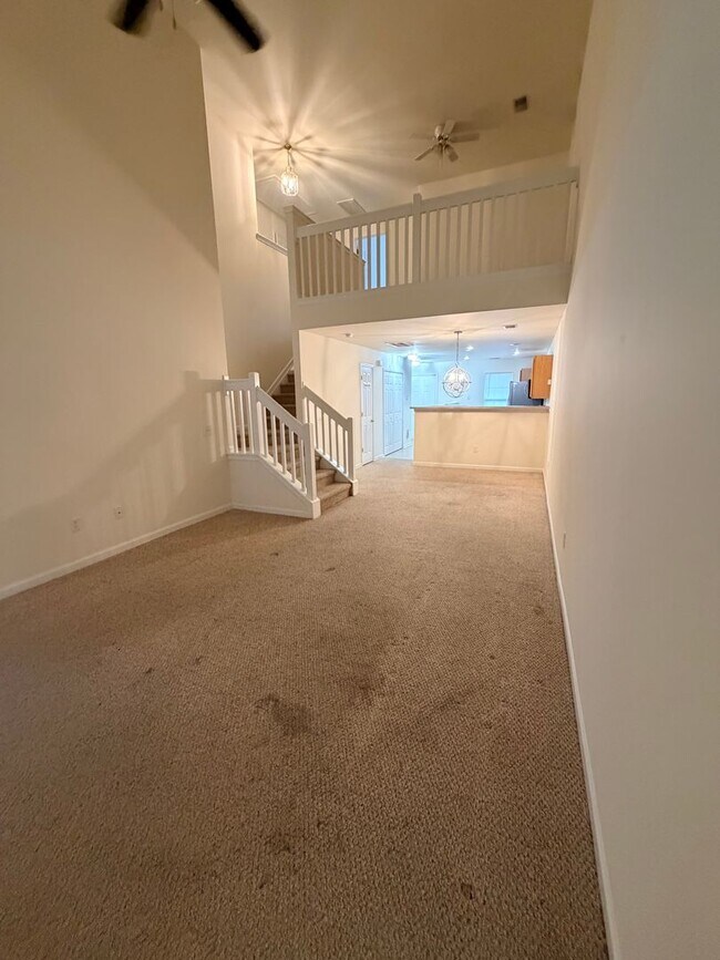 Building Photo - Welcome To the Townes Of Buckwalter