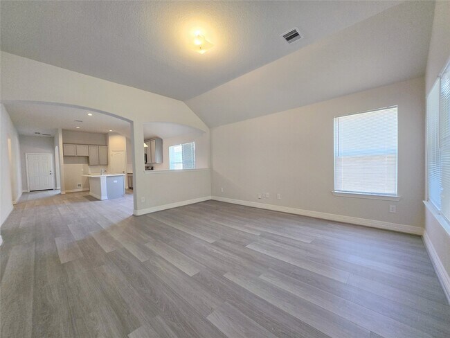 Building Photo - 3327 Avary River Ln