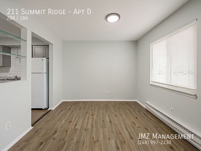 Building Photo - 211 Summit Ridge-Apt D
