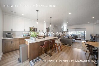 Building Photo - 2085 S 400 E