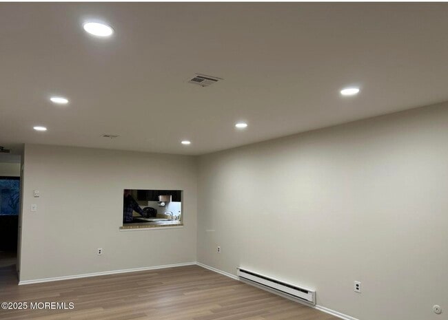 Building Photo - 211 Covered Bridge Blvd