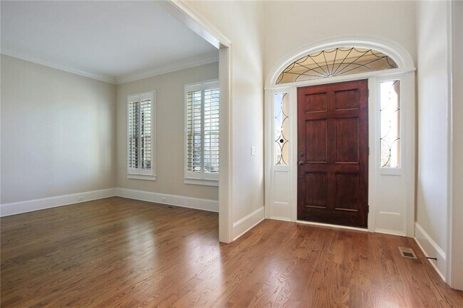 Building Photo - 7940 Georgetown Cir