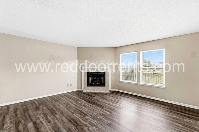 Building Photo - 76 Snowflake Cir