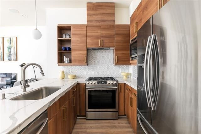 Building Photo - CEDARS COURT TOWNHOMES