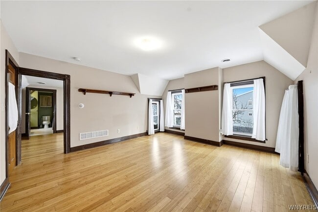 Building Photo - 78 15th St