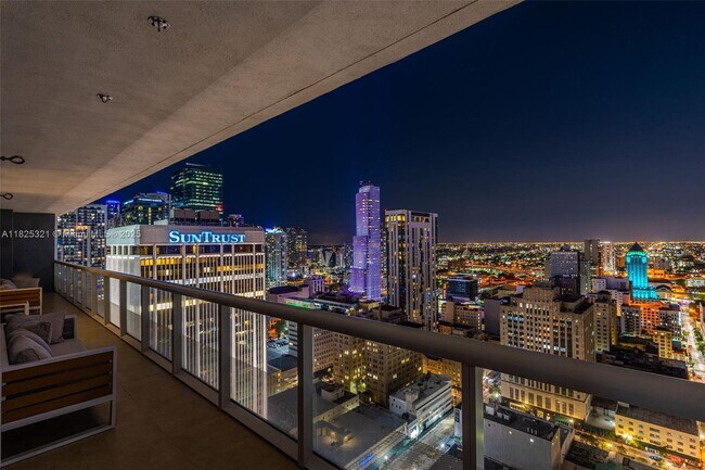 Building Photo - 50 Biscayne Blvd