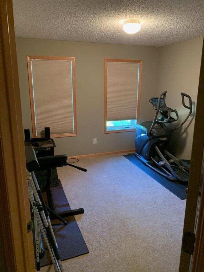 Building Photo - 11775 Vermillion St NE