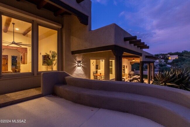 Building Photo - 6269 N Paseo Valdear