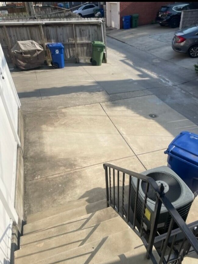 Building Photo - 3101 Fait Ave