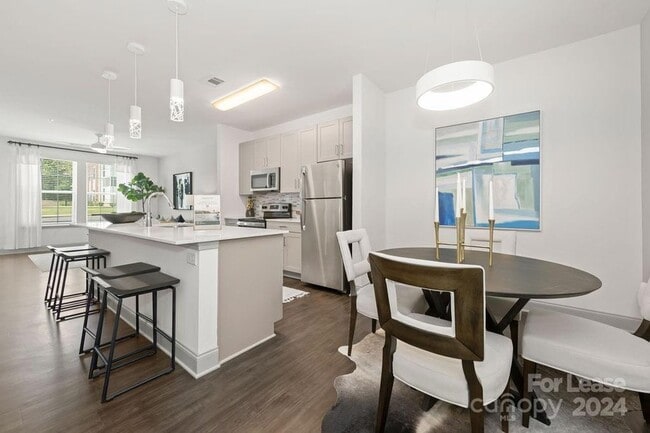 Building Photo - 141 Black Rock Rd