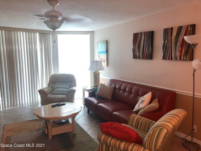 Building Photo - 1175 Jimmy Buffett Mem Hwy