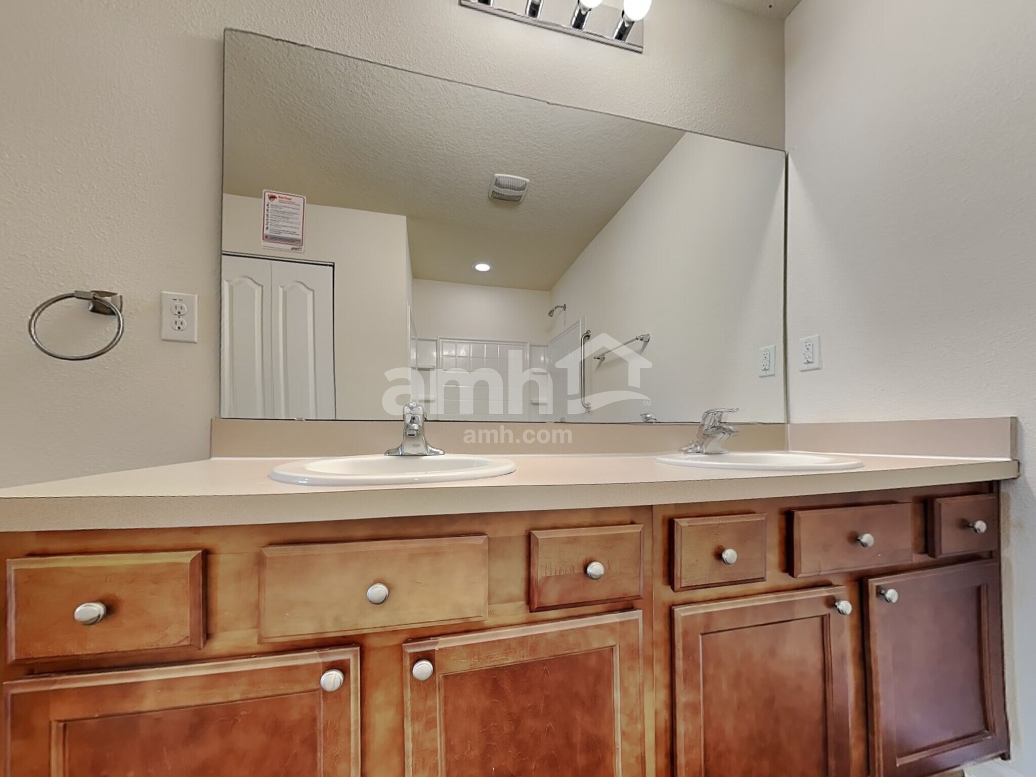 Building Photo - 95038 Cheswick Oaks Dr