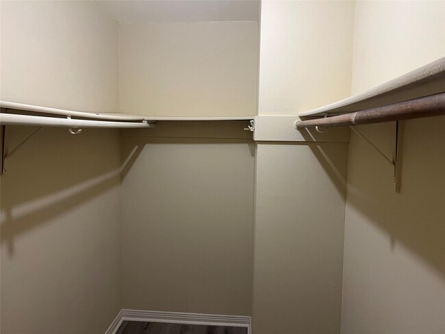 Building Photo - 9502 Triola Ln