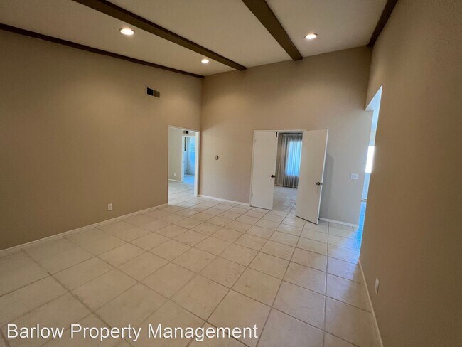 Building Photo - 5 br, 2.5 bath House - 2030 Marco Drive