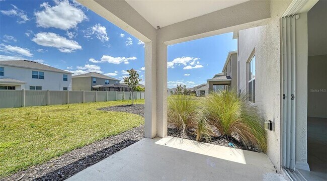 Building Photo - 12728 Lateral Root Dr