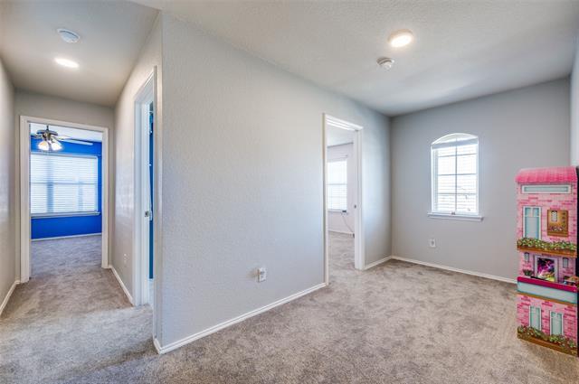 Building Photo - 1800 Ridge Creek Ln