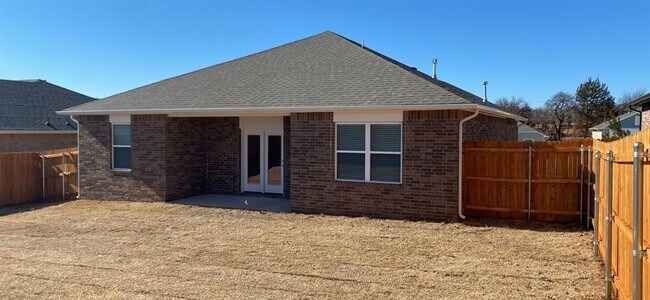 Building Photo - 12408 Bluford Ln