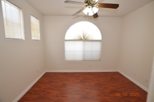 Building Photo - 5541 Sterling Valley Ct