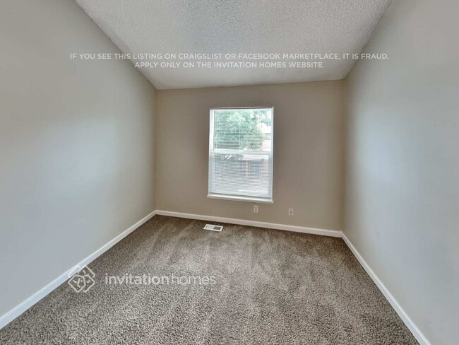 Building Photo - 18953 E Kent Cir