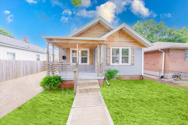 Primary Photo - 4430 Crittenden Ave
