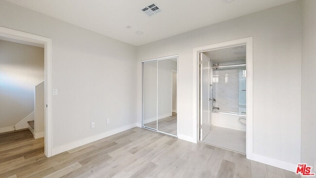 Building Photo - 307 Rosemont Ave