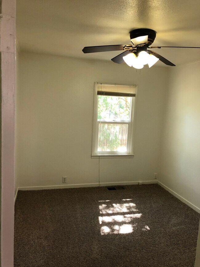 Building Photo - 4180 Red Bluff St