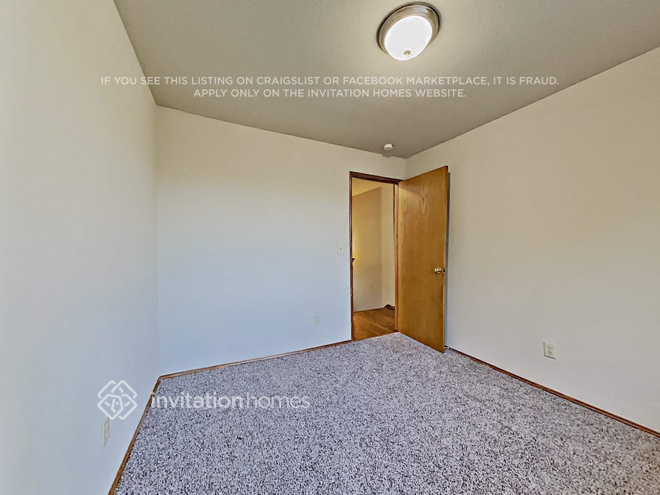Building Photo - 35353 11th Ct SW