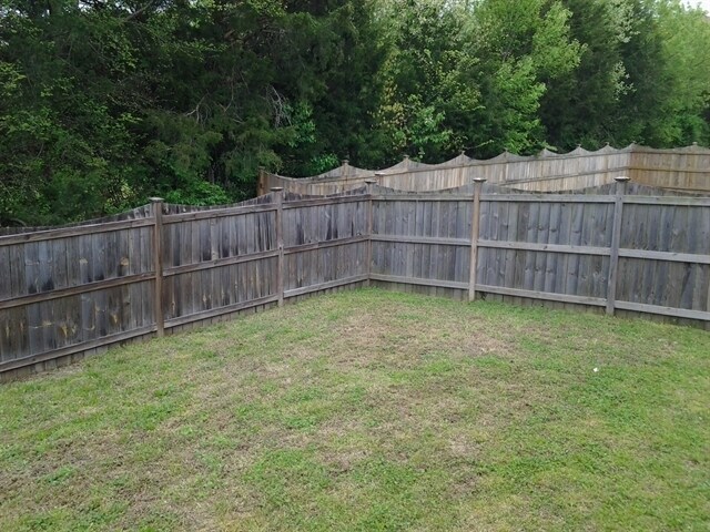 Building Photo - 824 Daybreak Dr