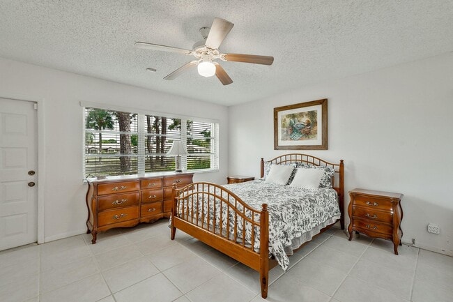 Building Photo - 13960 Nesting Way
