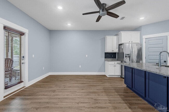 Building Photo - 5761 Danbury Blvd