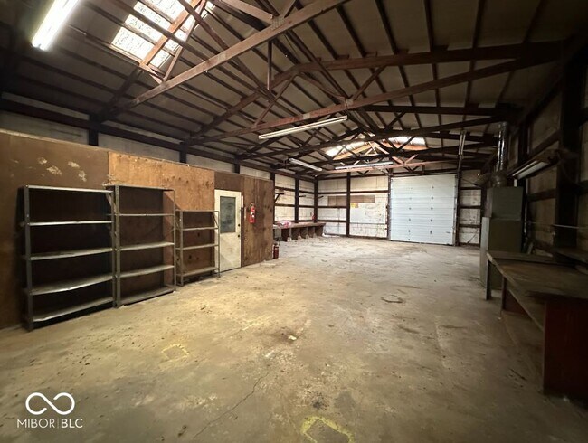 Building Photo - 10151 Old National Rd