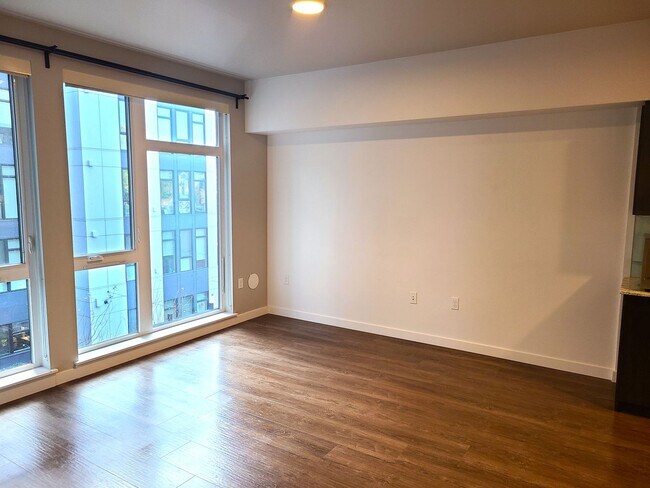 Building Photo - Mira Flats unit #324 Contemporary Open 1Bd...