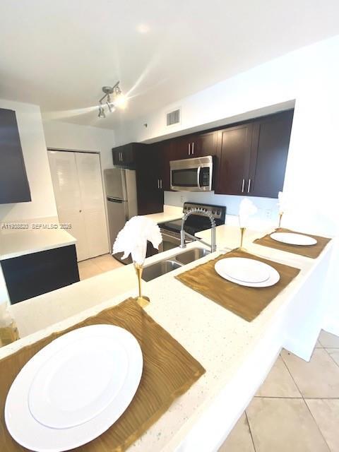 Building Photo - 2061 Renaissance Blvd