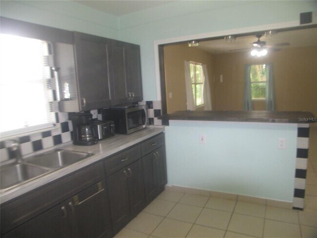 Building Photo - 4847 Eagles Nest Rd